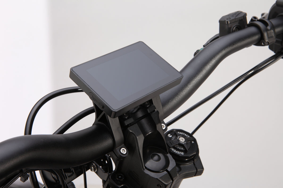 E7758 - Display - SR/Road Legal